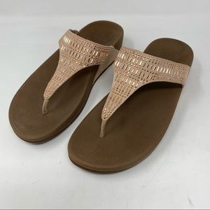 FitFlop 9 Womens Incastone Nude Stud Toe Sandals